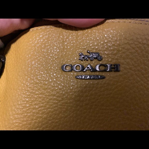 Coach purse - Picture 3 of 3